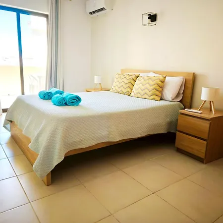 Charming & Modern Poente With Double Pool Апартаменти Албуфейра